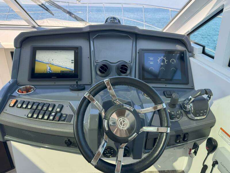 45ft Cruisers Yachts Yacht For Sale