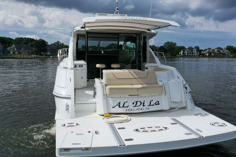 45ft Cruisers Yachts Yacht For Sale