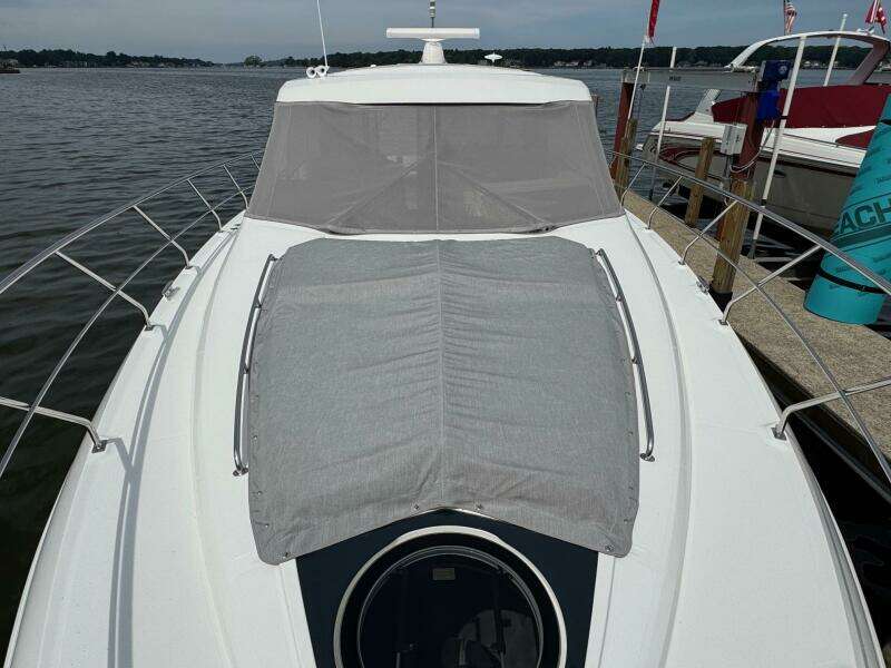 45ft Cruisers Yachts Yacht For Sale