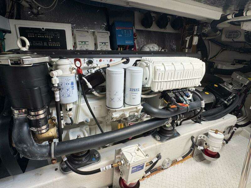 45ft Cruisers Yachts Yacht For Sale