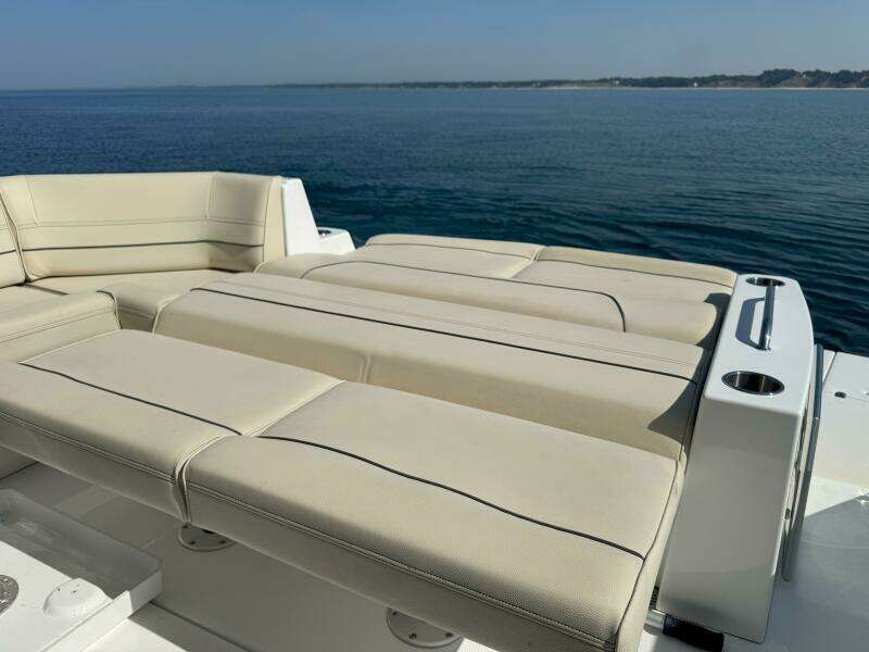 45ft Cruisers Yachts Yacht For Sale