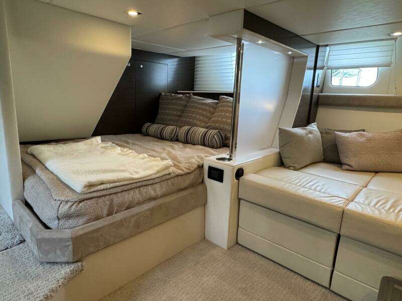 45ft Cruisers Yachts Yacht For Sale