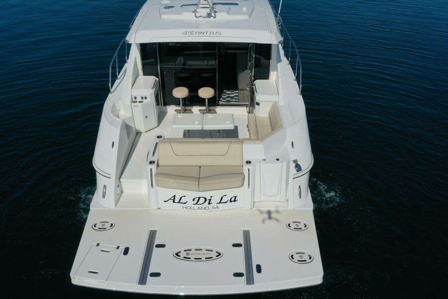 45ft Cruisers Yachts Yacht For Sale