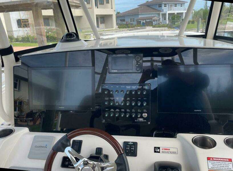 CONCHY JOE 34ft Cobia Yacht For Sale