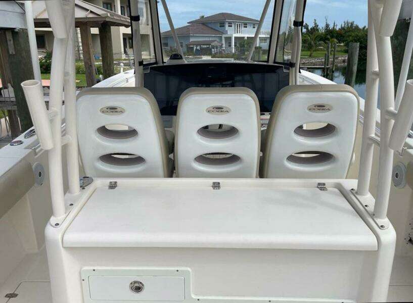 CONCHY JOE 34ft Cobia Yacht For Sale