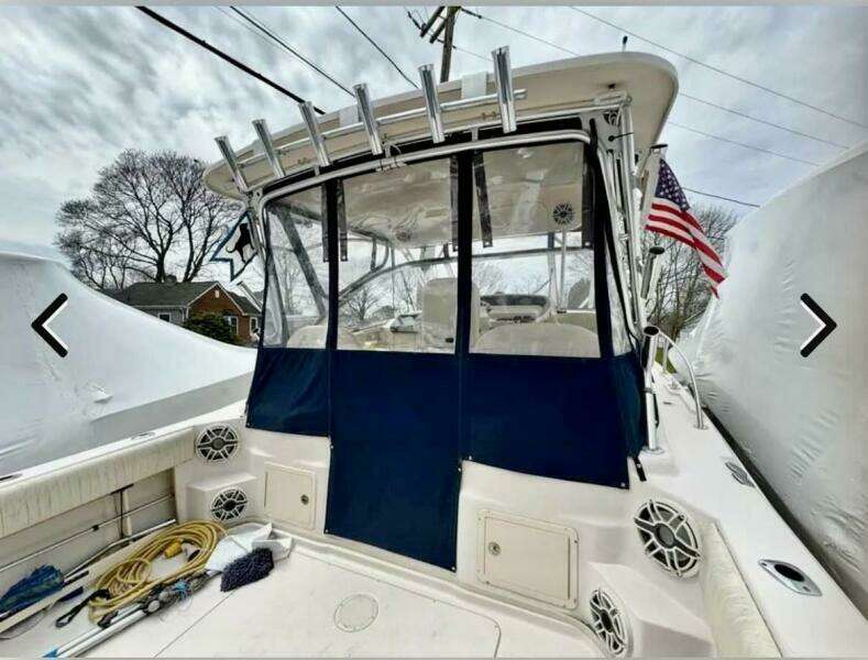 33ft Grady White Yacht For Sale
