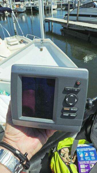 17ft Boston Whaler Yacht For Sale