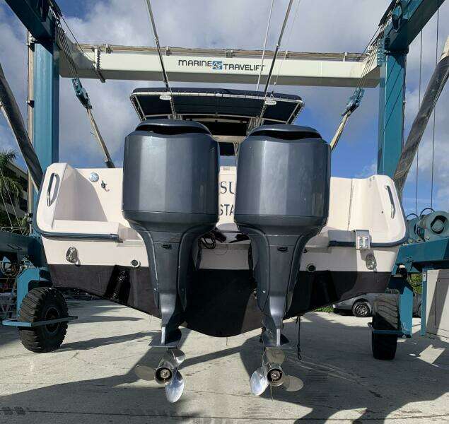Sweet Success 30ft Grady White Yacht For Sale