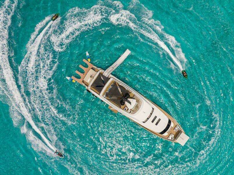 HALCYON 112ft Sanlorenzo Yacht For Sale