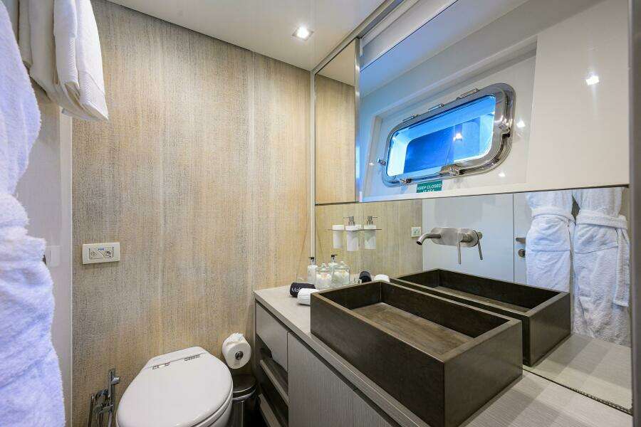 Forward Port Ensuite