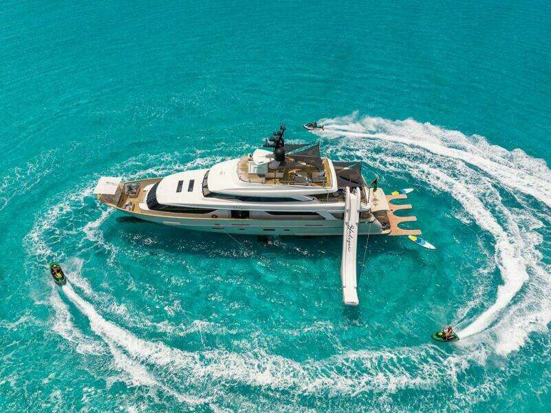 HALCYON 112ft Sanlorenzo Yacht For Sale