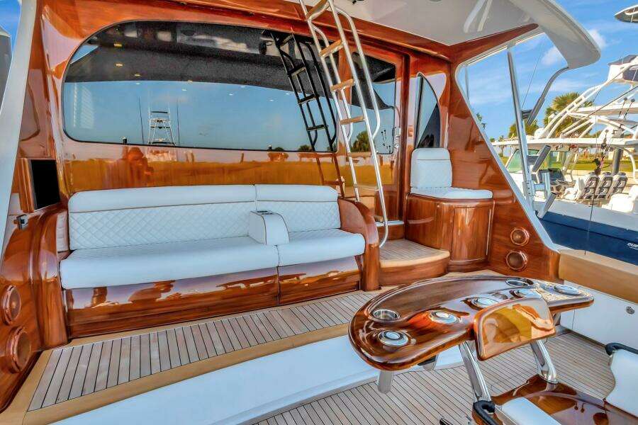 2019 Viking 68 CNV 