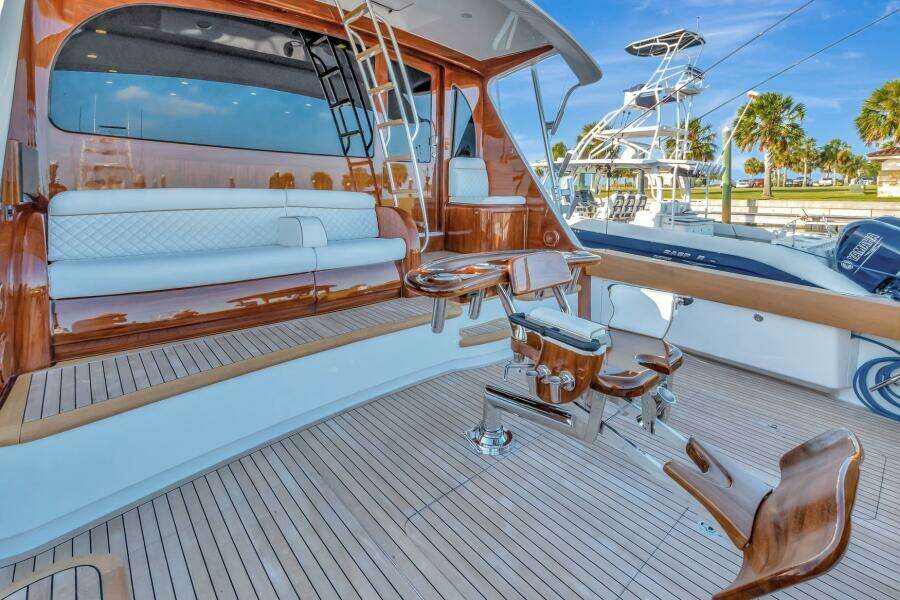 2019 Viking 68 CNV 