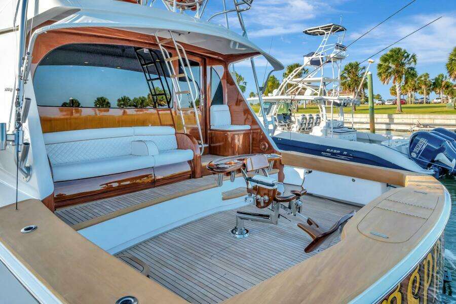 2019 Viking 68 CNV 
