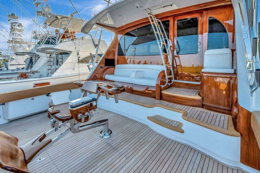 2019 Viking 68 CNV 