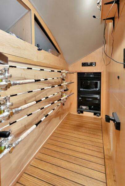 2019 Viking 68 CNV 