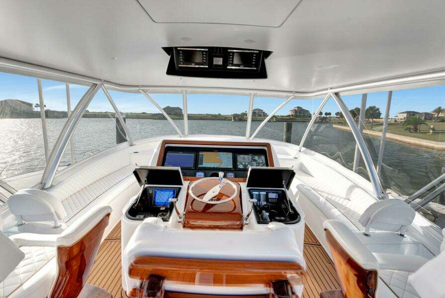 2019 Viking 68 CNV 