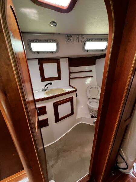 PATRIOT 38ft Freedom Yacht For Sale