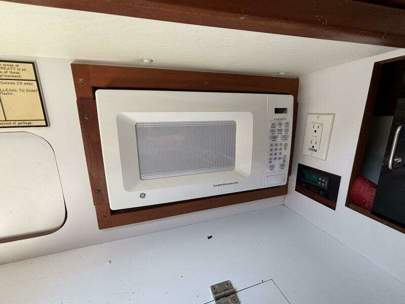 PATRIOT 38ft Freedom Yacht For Sale