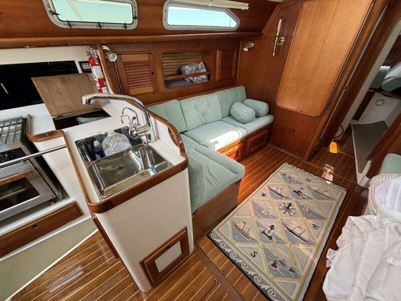 PATRIOT 38ft Freedom Yacht For Sale