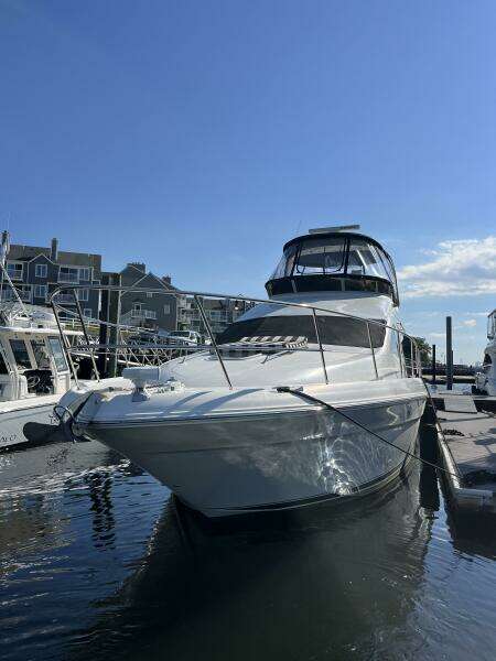 42ft Sea Ray Yacht For Sale