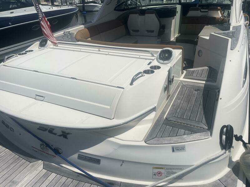 35ft Sea Ray Yacht For Sale