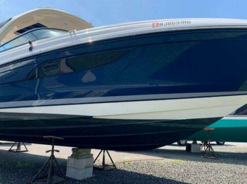 35ft Sea Ray Yacht For Sale
