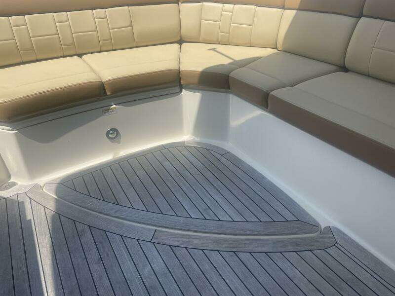 35ft Sea Ray Yacht For Sale