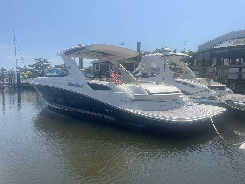 35ft Sea Ray Yacht For Sale