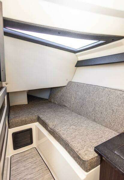 33ft Cobalt Yacht For Sale