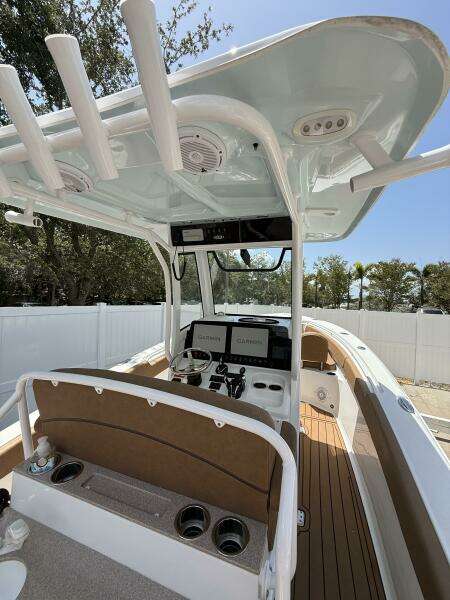 26ft Sea Hunt Yacht For Sale