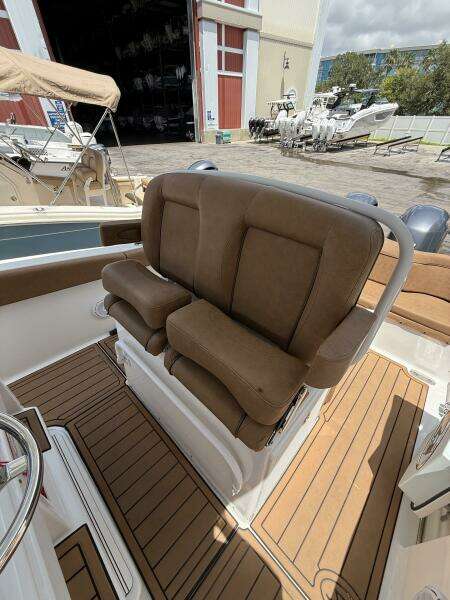 26ft Sea Hunt Yacht For Sale