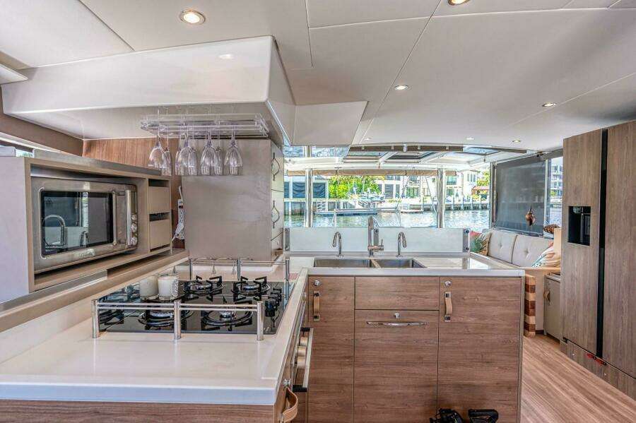 Dreamboat Annie    48ft Bali Yacht For Sale