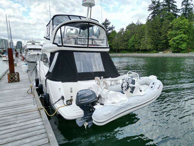 Diamonds Wild 41ft Meridian Yacht For Sale