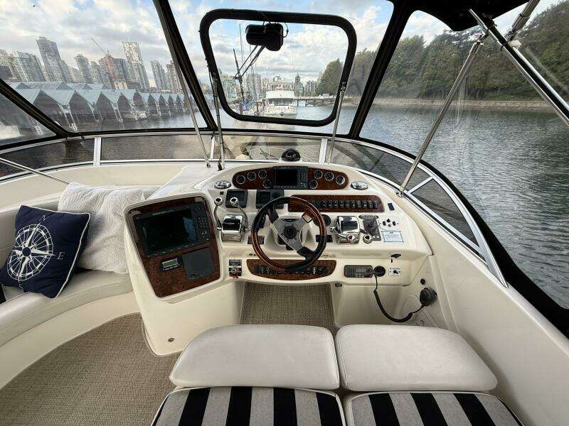 Diamonds Wild 41ft Meridian Yacht For Sale
