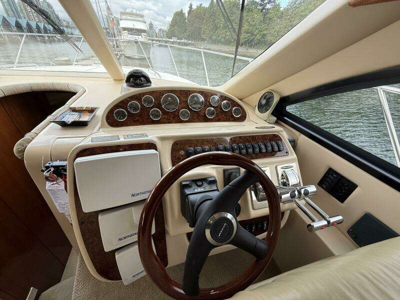 Diamonds Wild 41ft Meridian Yacht For Sale