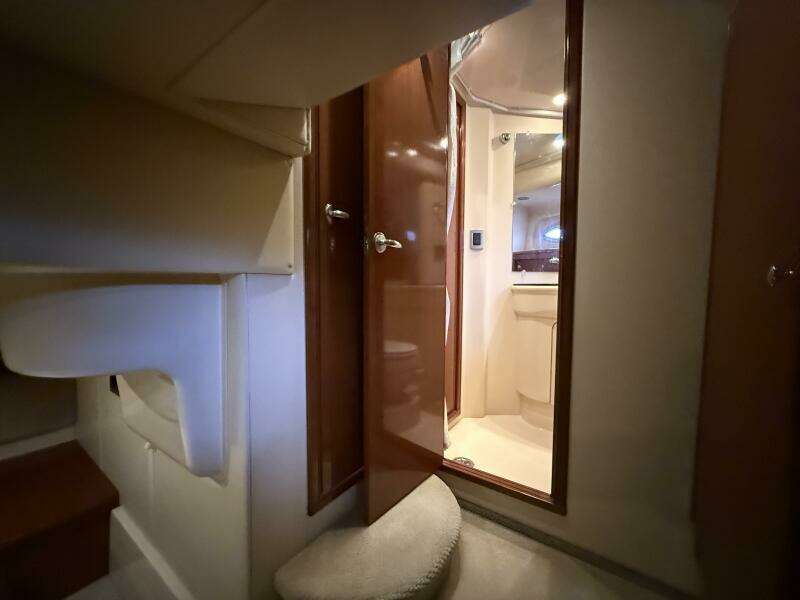 Diamonds Wild 41ft Meridian Yacht For Sale