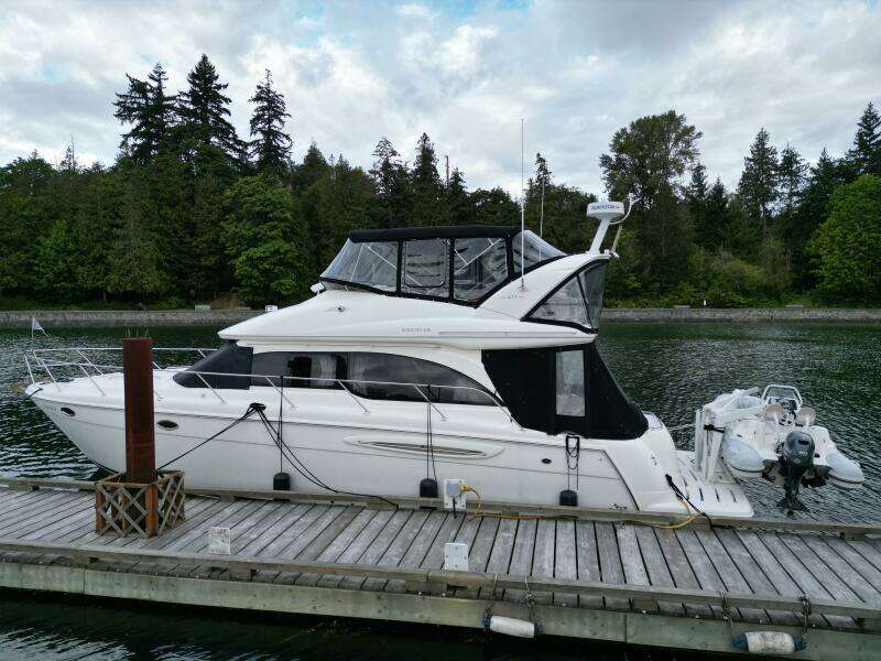 Diamonds Wild 41ft Meridian Yacht For Sale