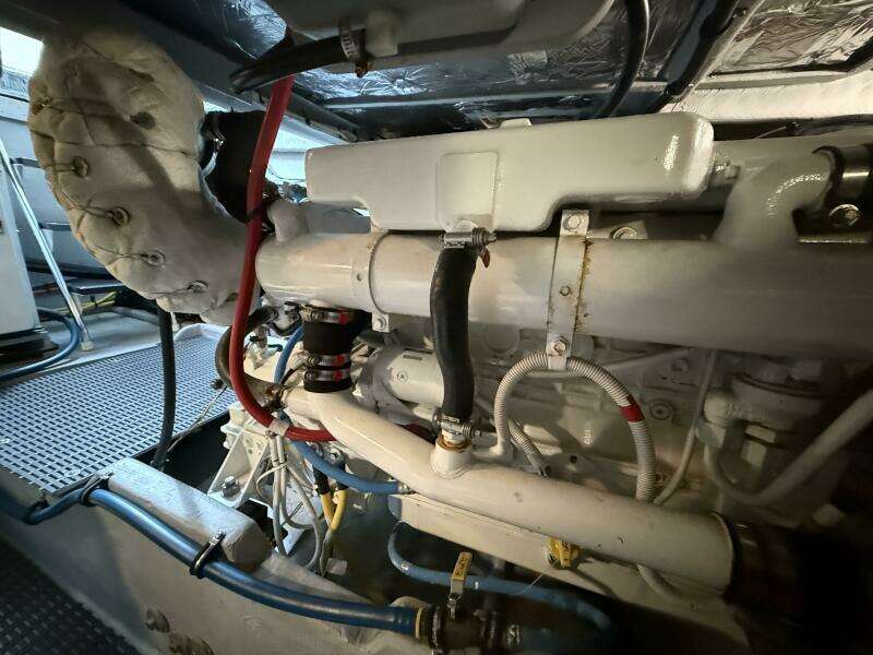Diamonds Wild 41ft Meridian Yacht For Sale