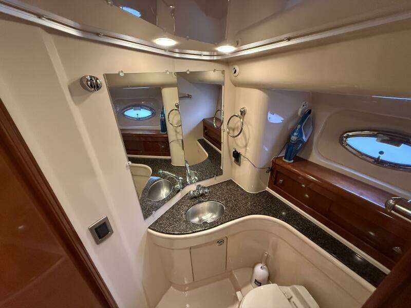 Diamonds Wild 41ft Meridian Yacht For Sale