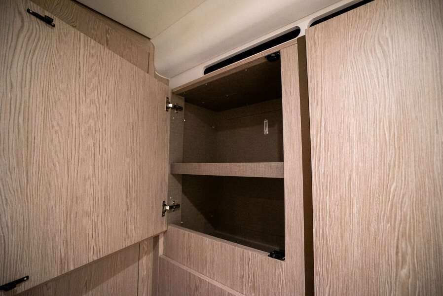 53ft Azimut Yacht For Sale