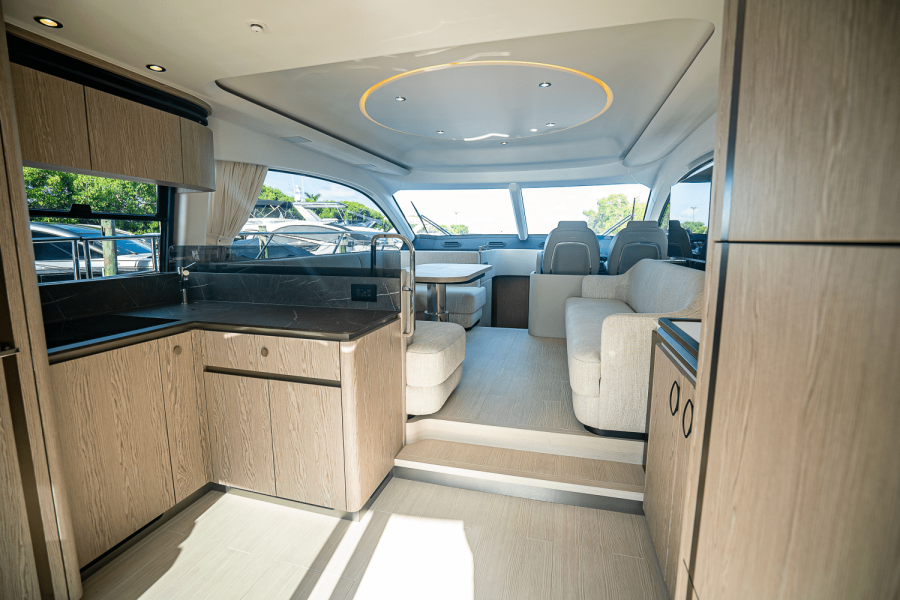53ft Azimut Yacht For Sale