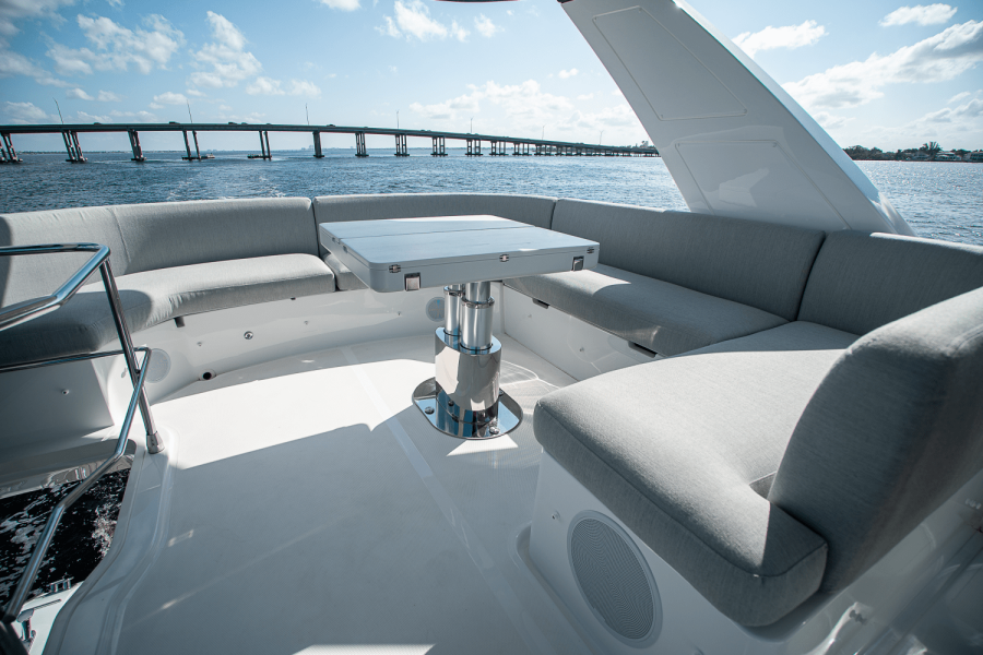 53ft Azimut Yacht For Sale