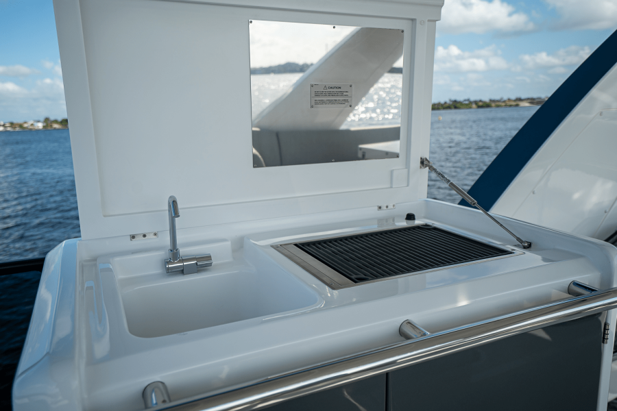 53ft Azimut Yacht For Sale
