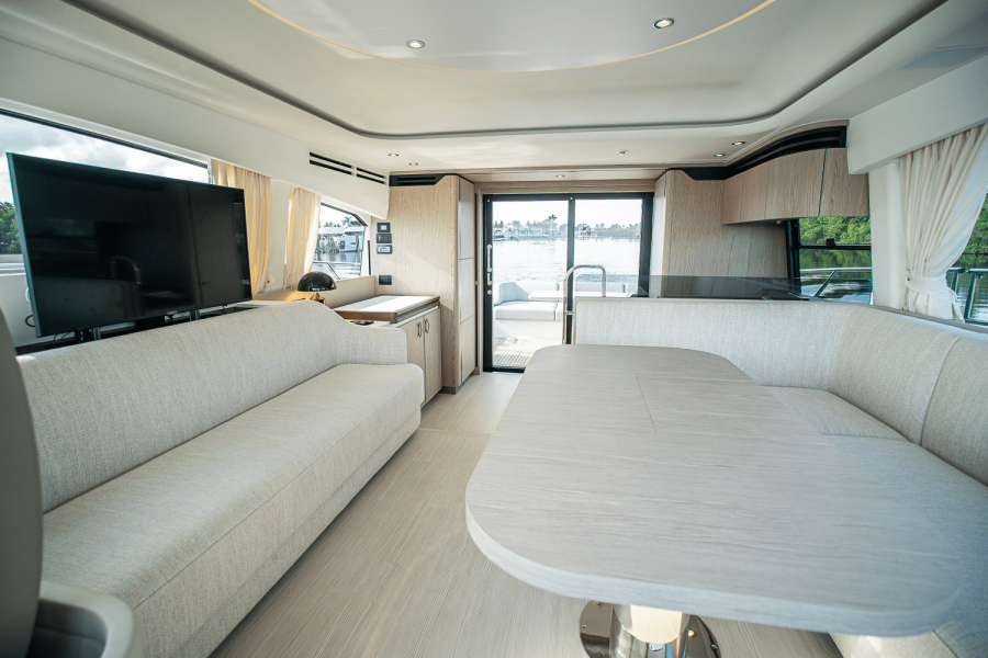 53ft Azimut Yacht For Sale