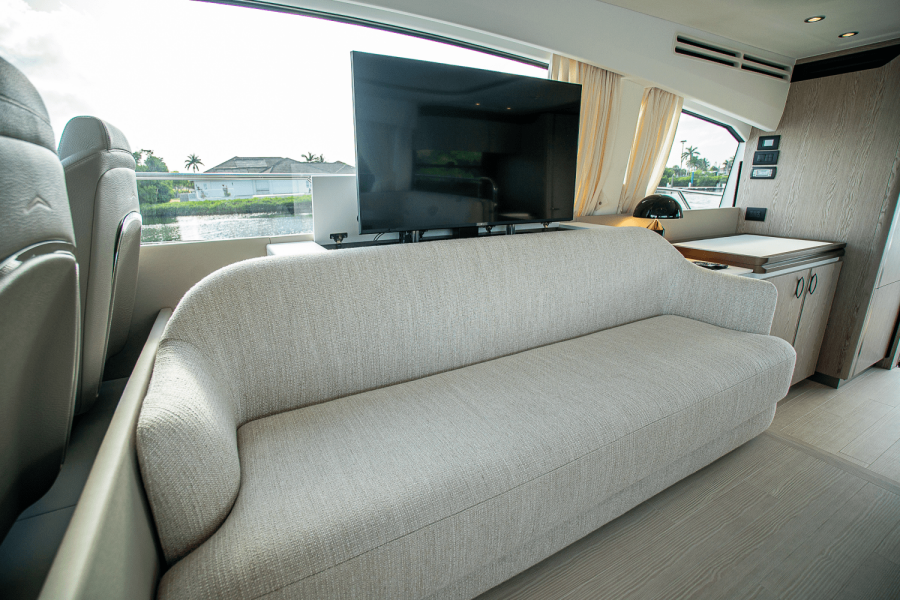 53ft Azimut Yacht For Sale