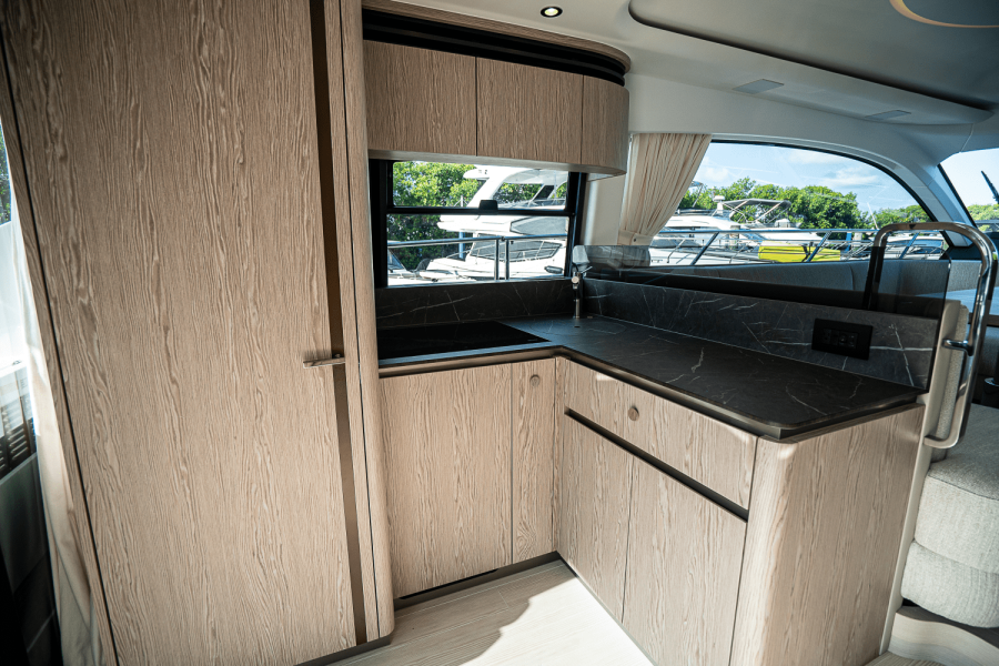 53ft Azimut Yacht For Sale