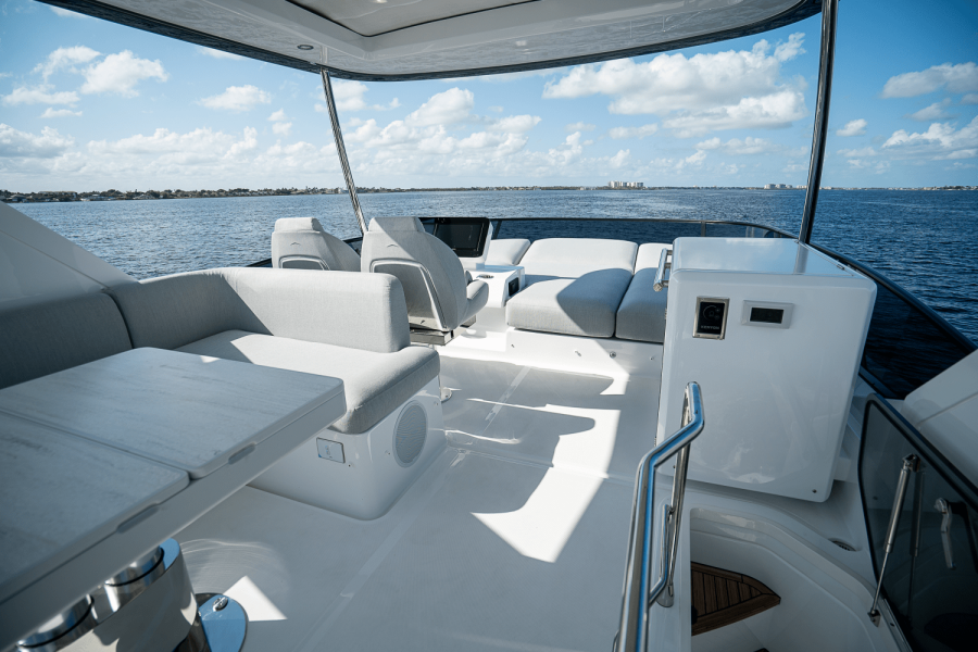 53ft Azimut Yacht For Sale