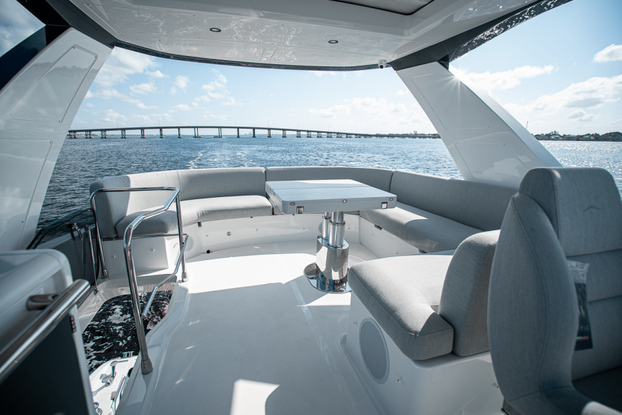 53ft Azimut Yacht For Sale