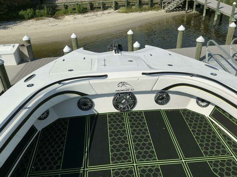 Big Sexy 42ft Prowler Yacht For Sale